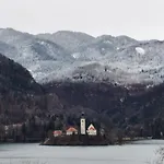 Atmosphere * Bled